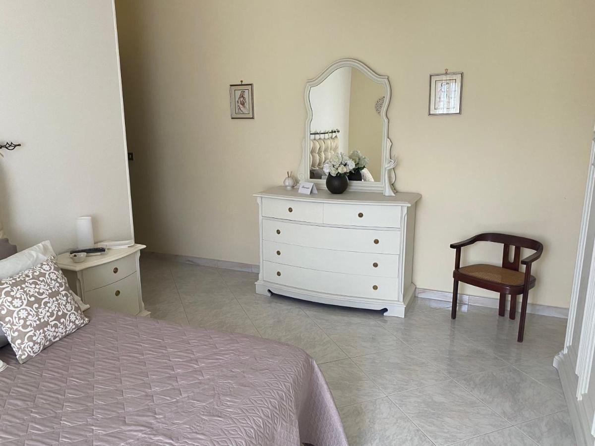 Allegrhouse: Intero Appartamento Brindisi Exterior foto